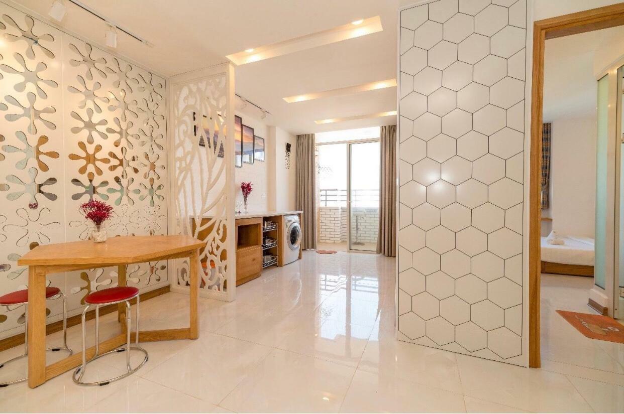 Madame Phuong - Can Ho Huong Bien Apartment Da Nang Exterior foto